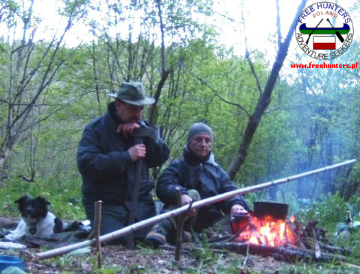 Free Hunters Poland & Adventure Seekers
Polish Radio dx Group HF and CB
FOXTROT HOTEL

Polska Grupa Radiowa dx KF i CB
www.freehunters.pl